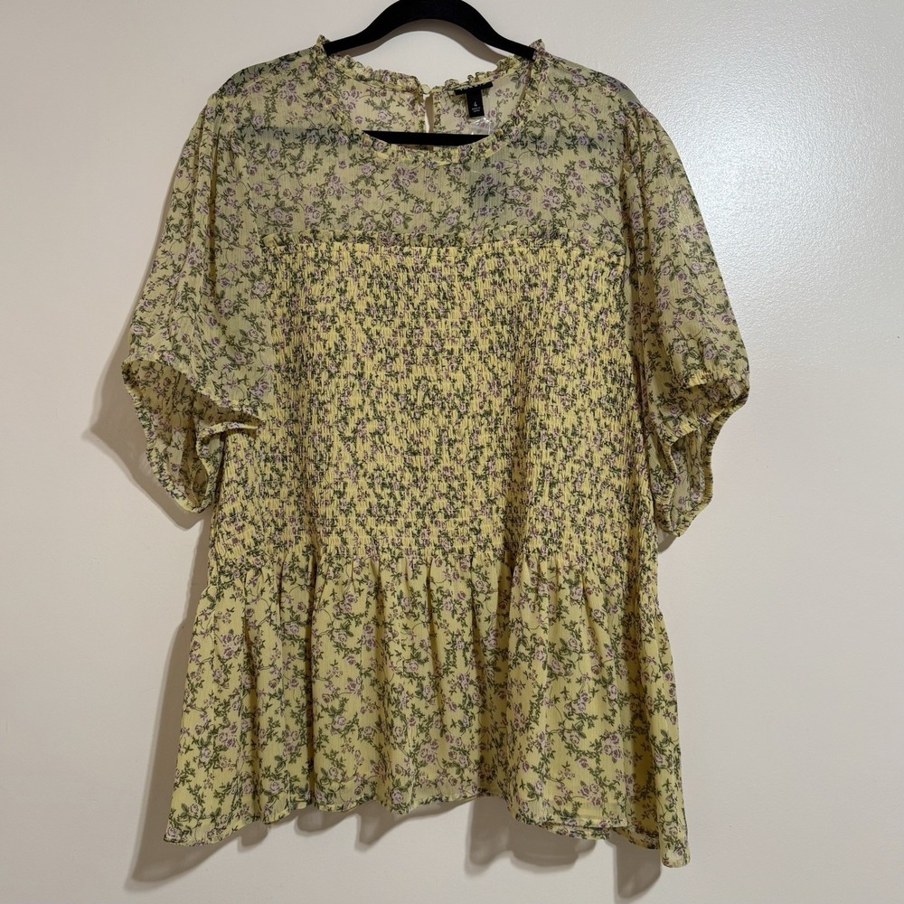 Torrid Smocked Peplum Blouse Womens 4 Yellow‎ Floral Chiffon Ruffle Mock Neck